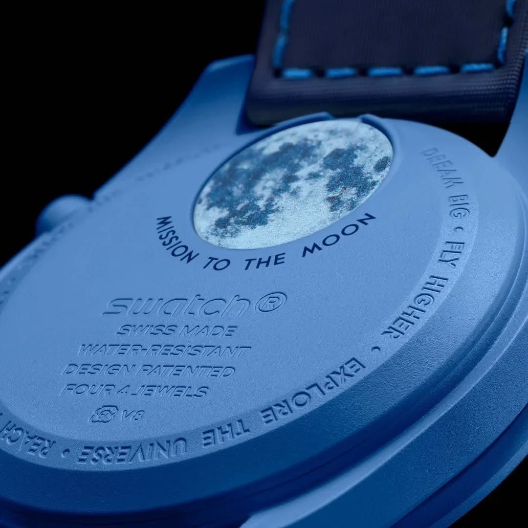 OM*GA x SWATCH MOONSWATCH – MISSION TO THE SUPER BLUE MOONPHASE*