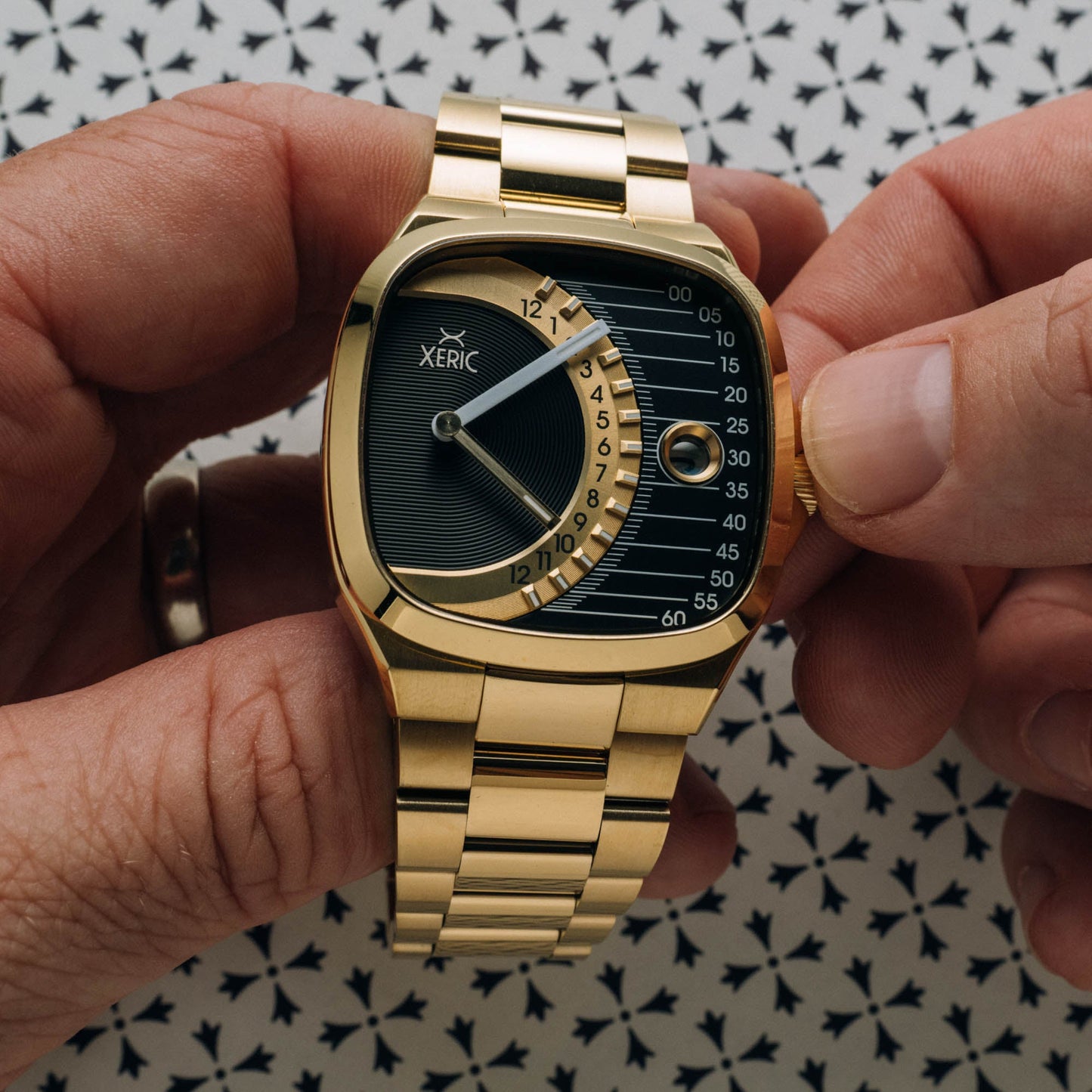 Timeline Retrograde Automatic Gold Black